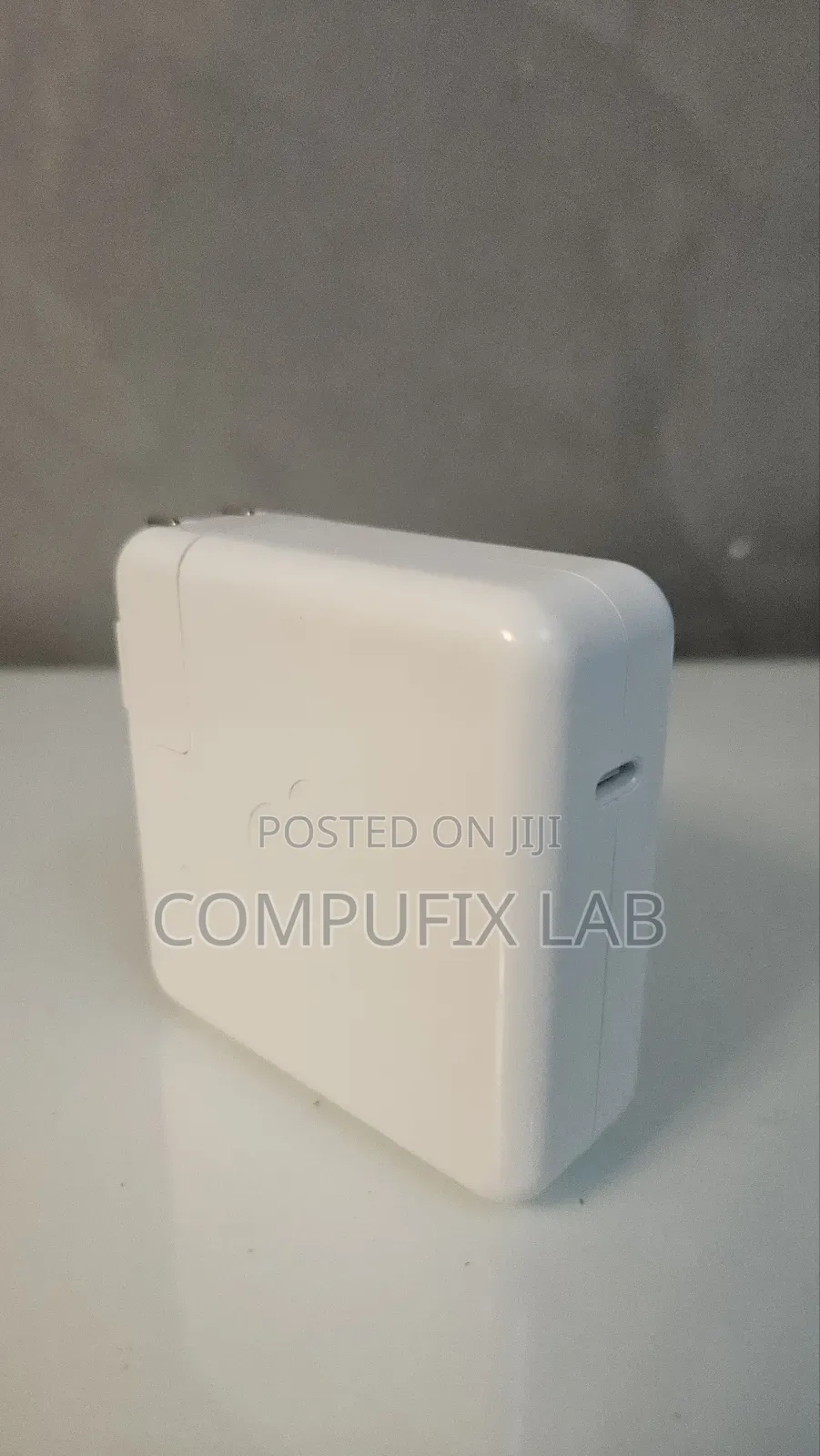 Apple 61w Usb-C Power Adapter