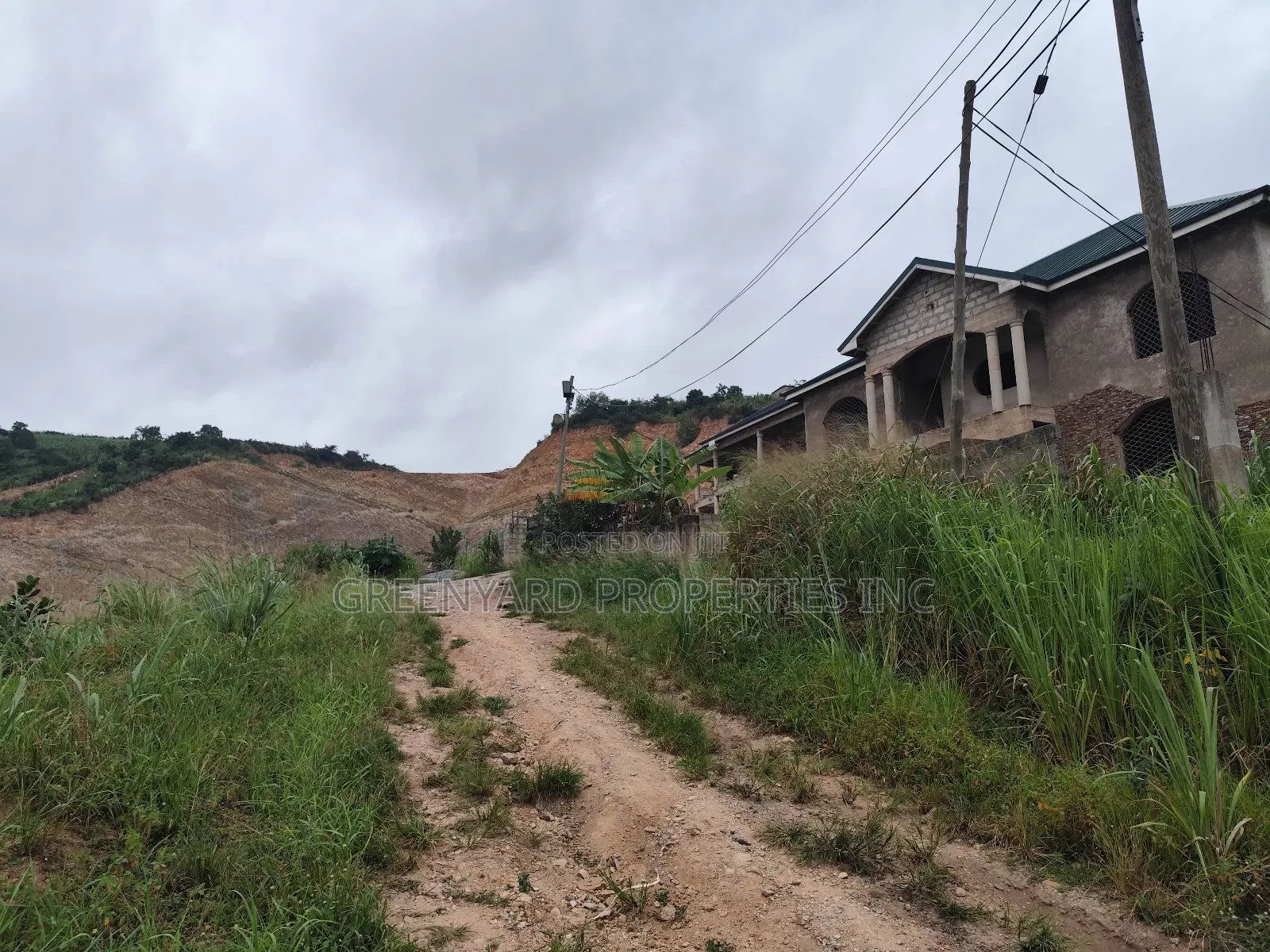 5bdrm House in Kwabenya Hills for sale