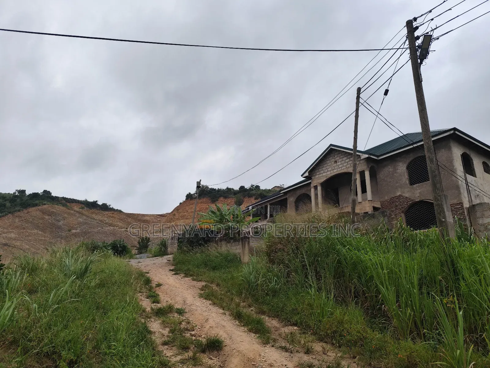 5bdrm House in Kwabenya Hills for sale