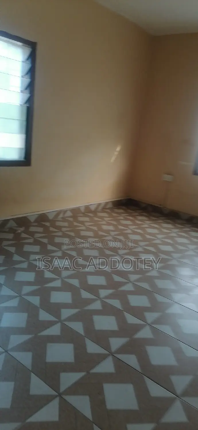 1bdrm Apartment in Nungua Methodist, Spintex for rent
