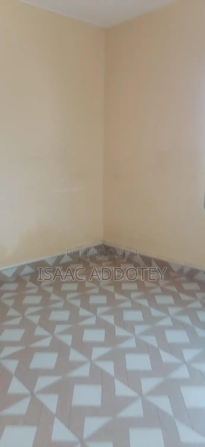 1bdrm Apartment in Nungua Methodist, Spintex for rent