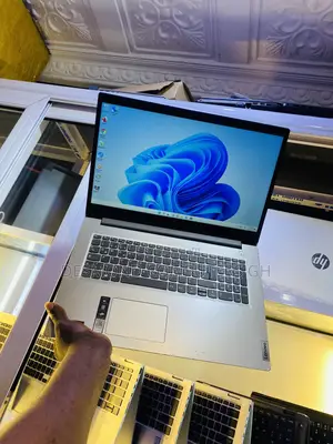 Laptop Lenovo Ideapad 3 8GB AMD Ryzen SSD 256GB
