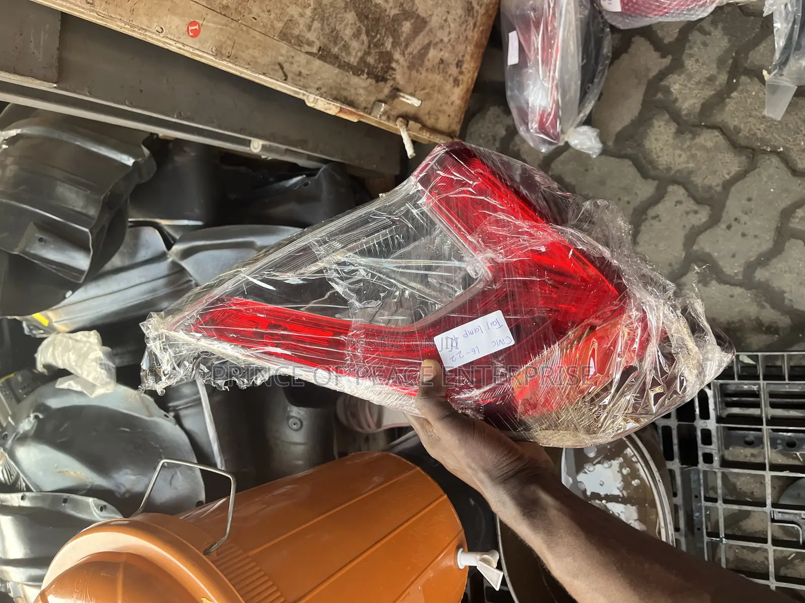 Honda Civic 2016 2019 2022 Taillight ( One Side )