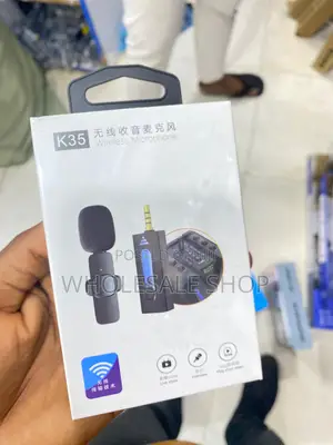  Wireless Microphone