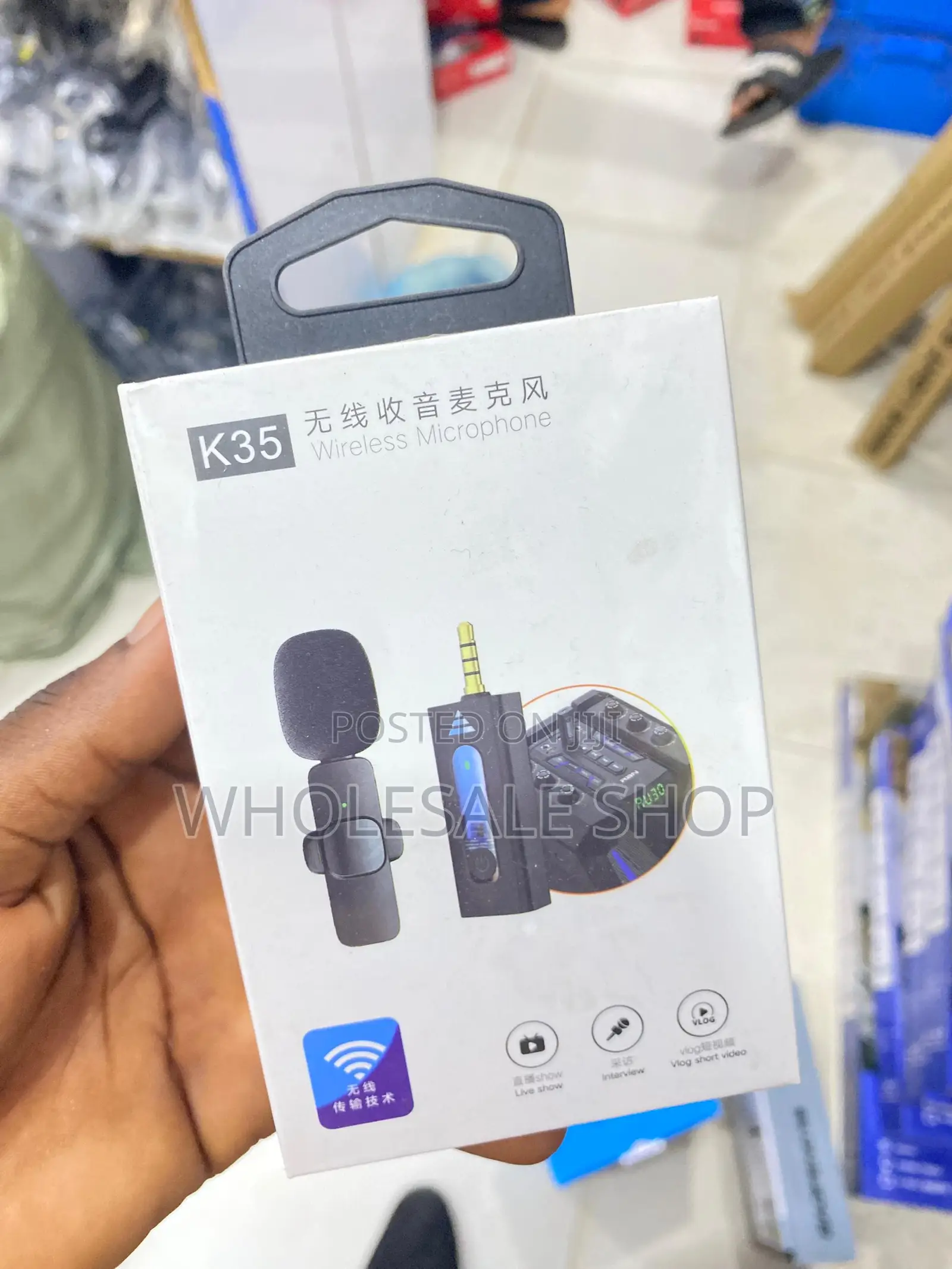  Wireless Microphone