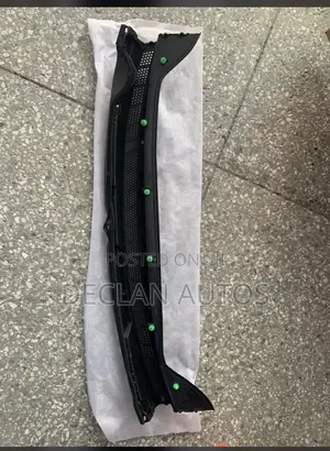Honda Civic 06-11 Wiper Panel