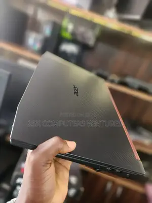 Laptop Acer Aspire V Nitro 16GB AMD Ryzen 5 HDD+SSD 1.5T