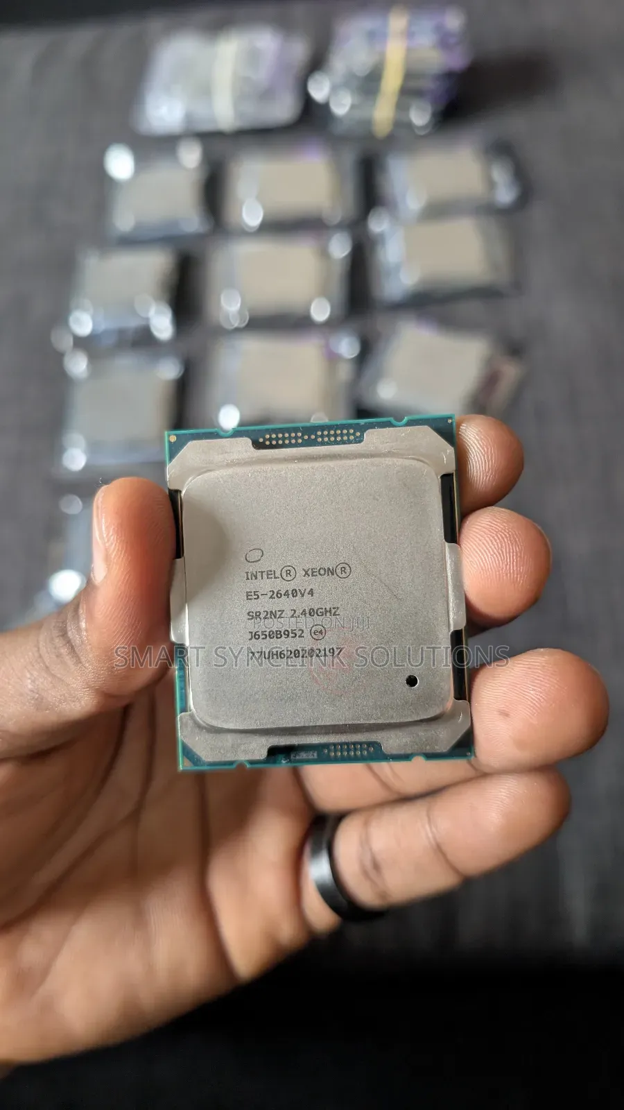 Intel Xeon E5-2640 V4, 3.50ghz (10 Cores / 20 Threads)