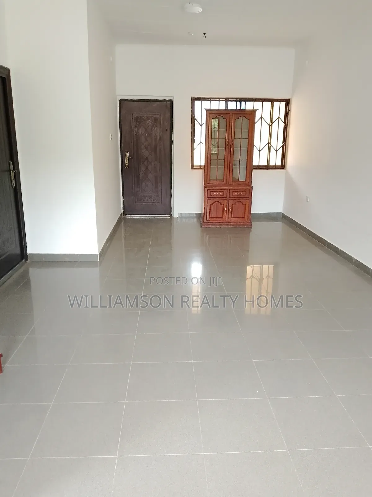 3bdrm House in Devtraco Estate,, Spintex for rent