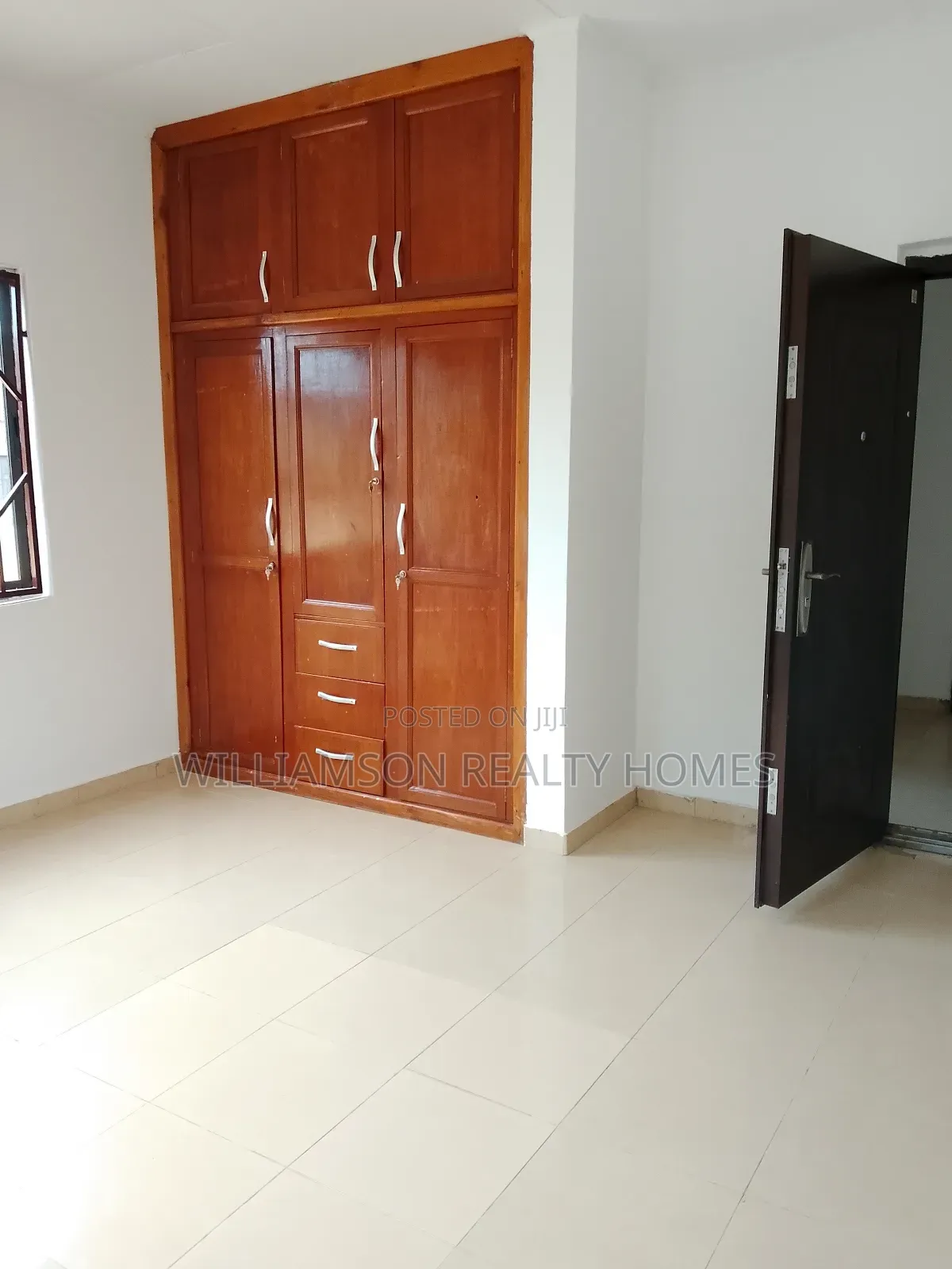 3bdrm House in Devtraco Estate,, Spintex for rent