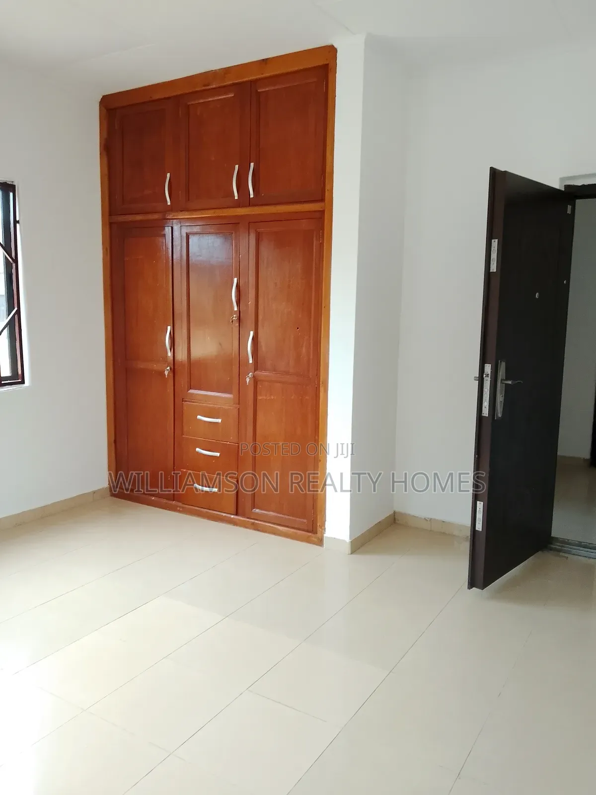 3bdrm House in Devtraco Estate,, Spintex for rent