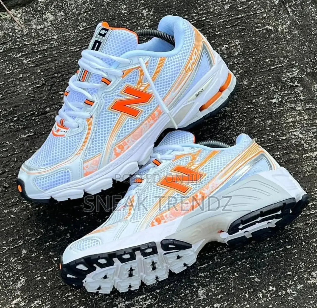 New Balance 740 Whiteorange