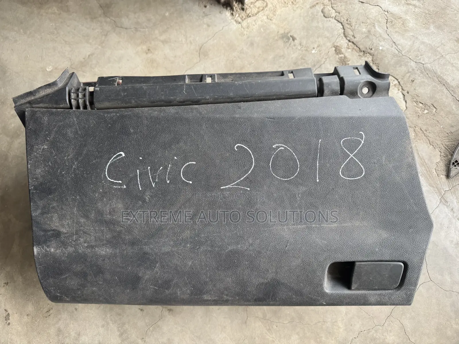 Honda Civic 2020 Glove Box