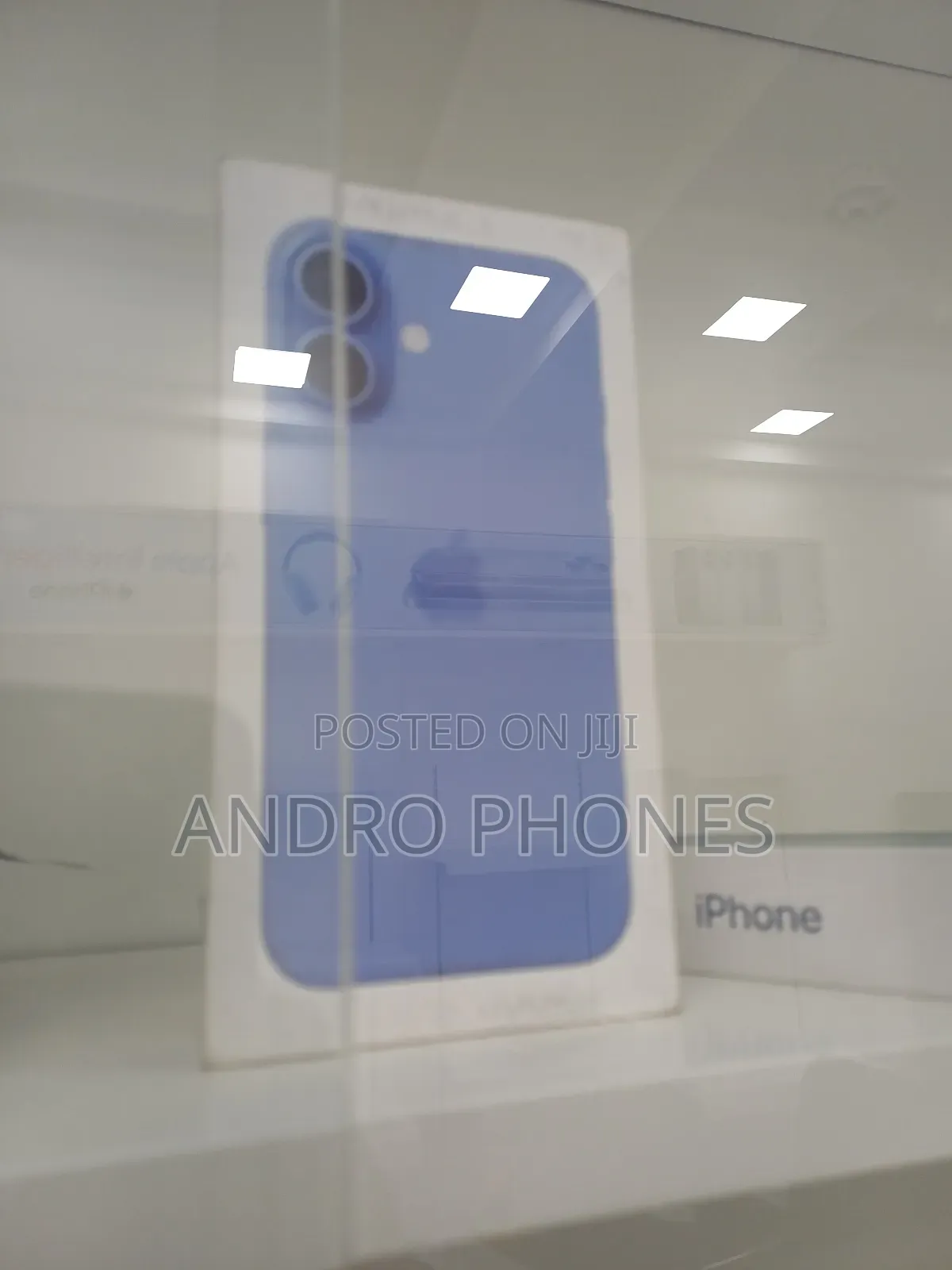 New Apple iPhone 16 256 GB Blue