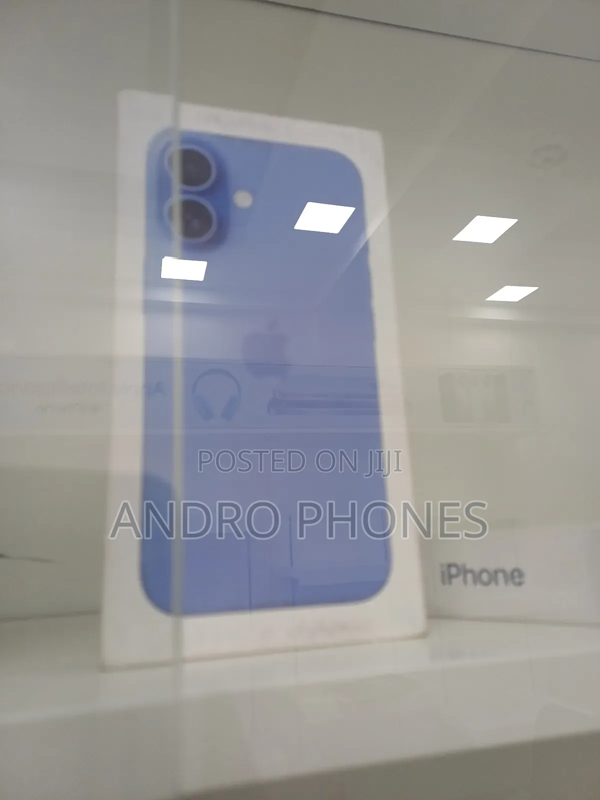 New Apple iPhone 16 256 GB Blue