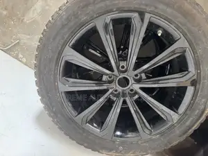 Honda Cr-v 2024 Oem Wheels And Tires