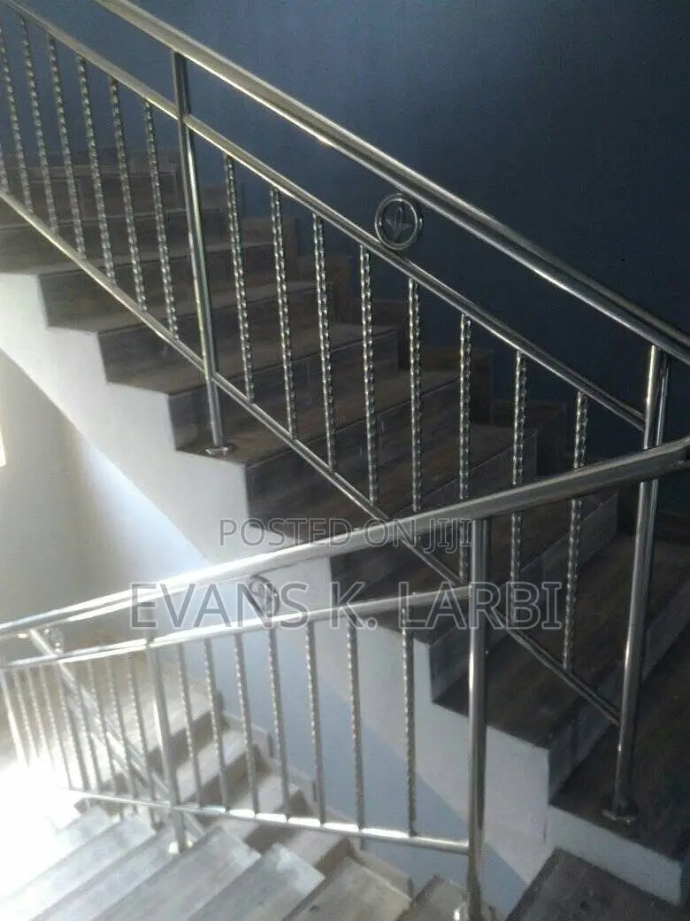 Rocky Stainless Steel And Glass Balustrade