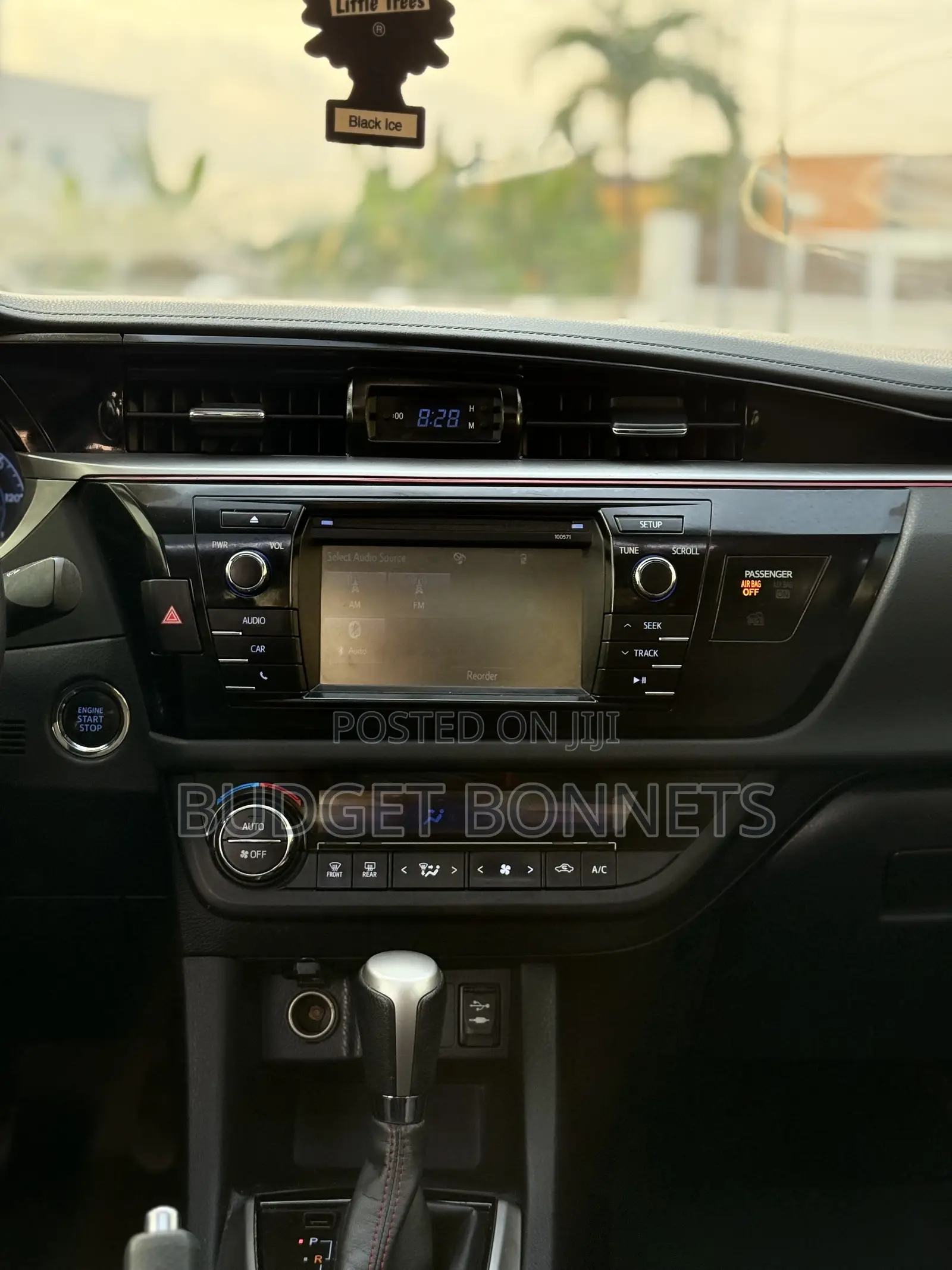 Toyota Corolla S w/Special Edition Pkg (1.8L 4cyl CVT) 2016 Black