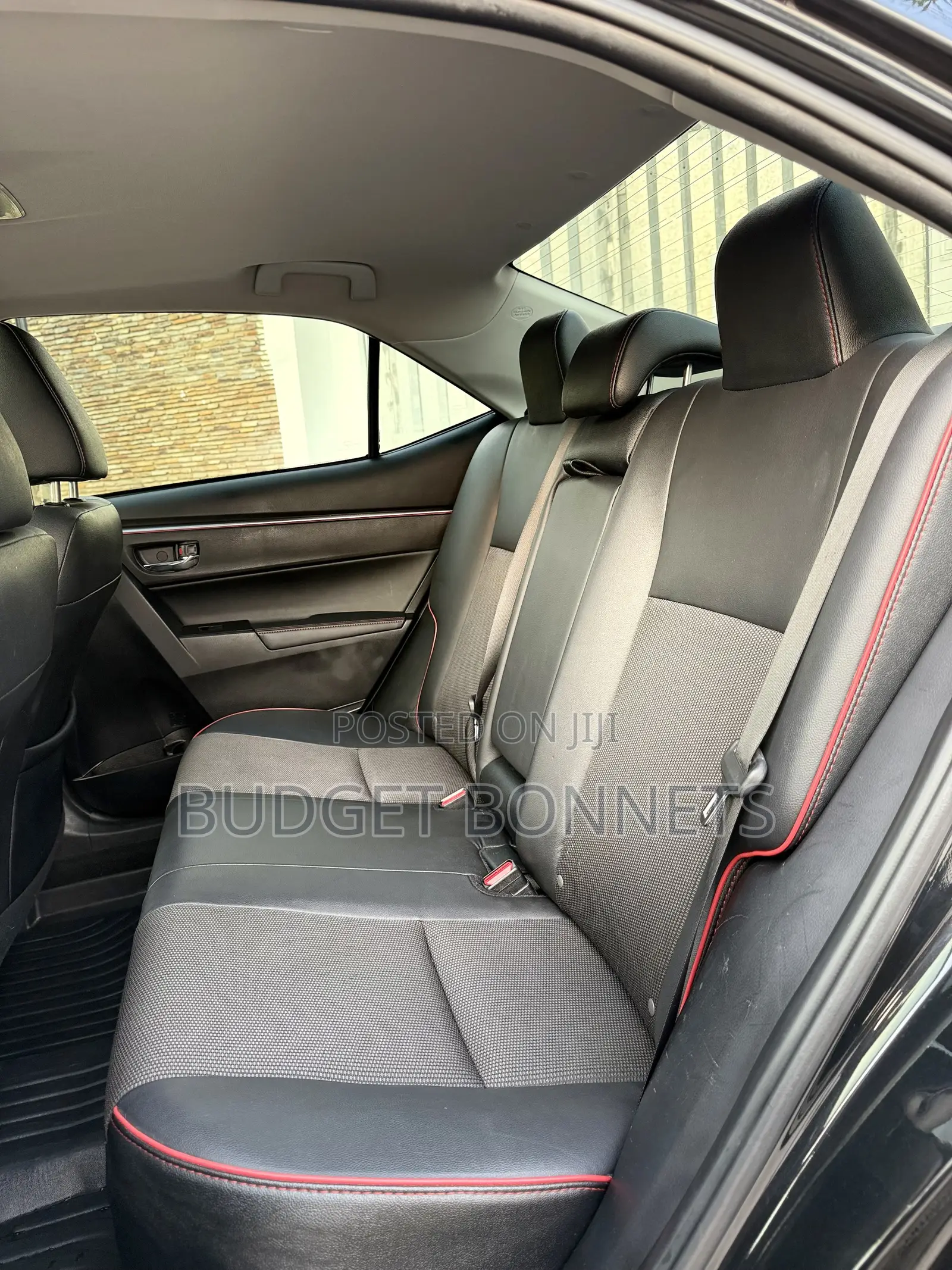 Toyota Corolla S w/Special Edition Pkg (1.8L 4cyl CVT) 2016 Black