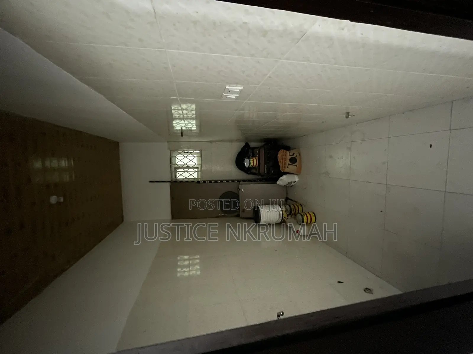 3bdrm Apartment in Mr Justice Estate, Kasoa for rent