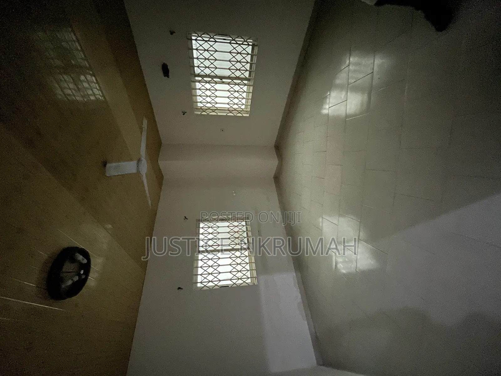 3bdrm Apartment in Mr Justice Estate, Kasoa for rent