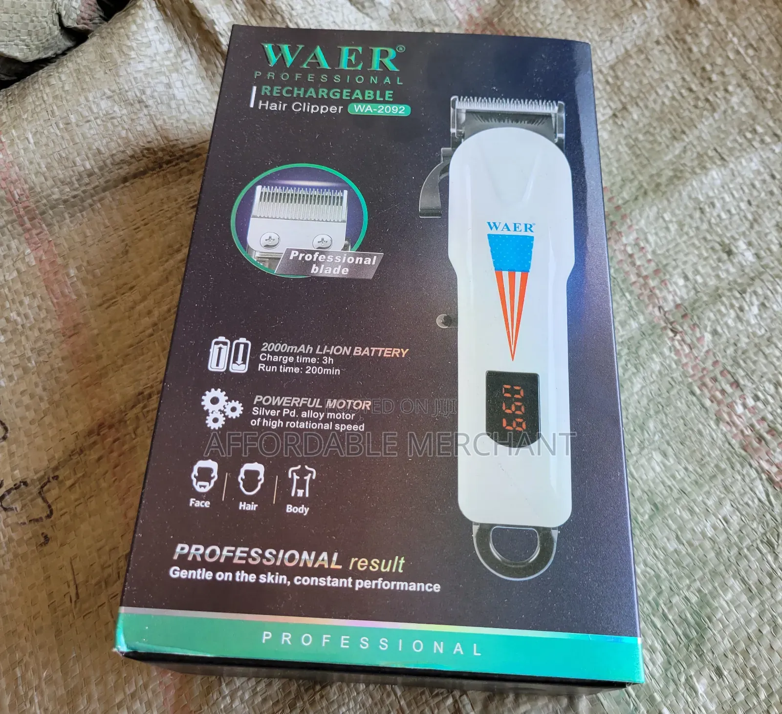Rechargeable
Barbering Machine
(Wa-2092)