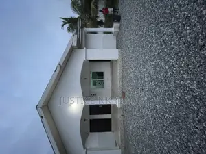 3bdrm Apartment in Mr Justice Estate, Kasoa for rent