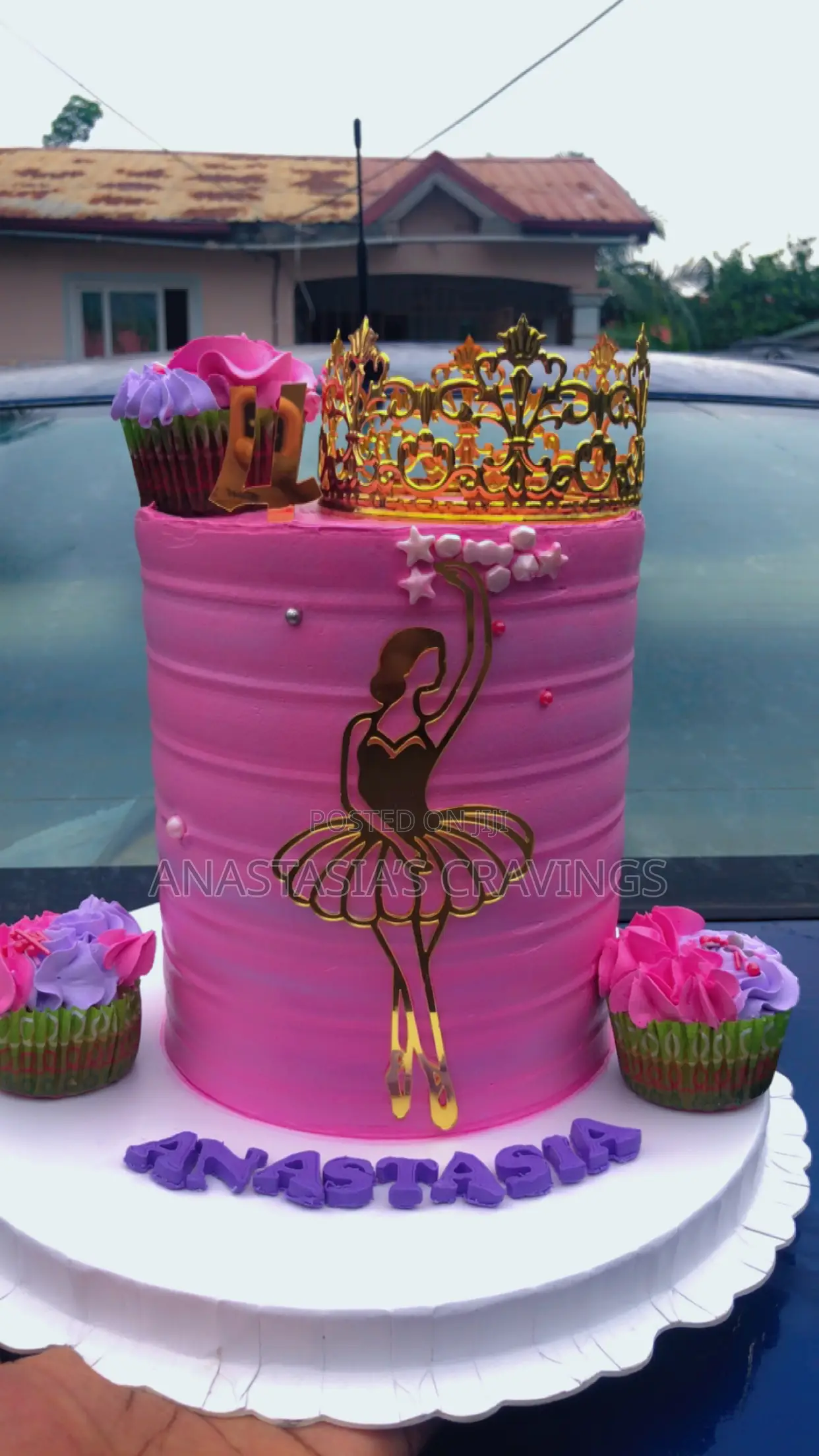Kids Cartoon Character Cake