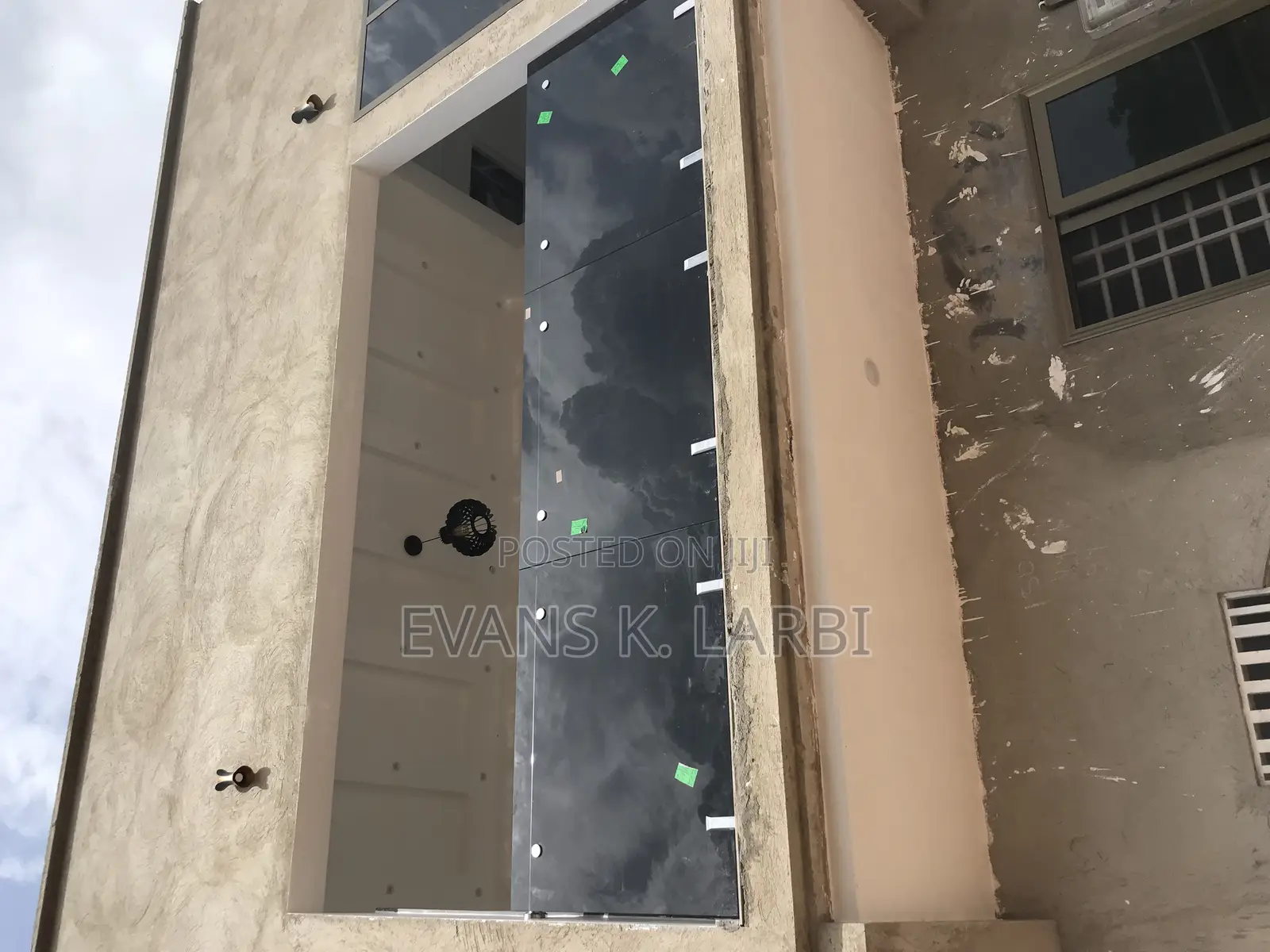Rocky Stainless Steel And Glass Balustrade