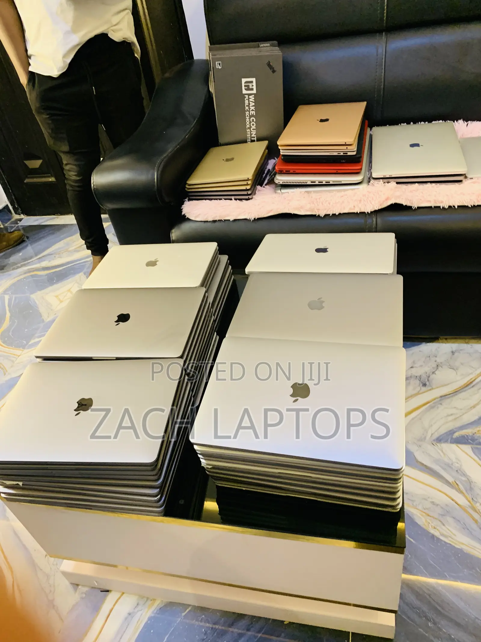 Laptop Apple MacBook Pro 2019 8GB Intel Core I5 SSD 128GB
