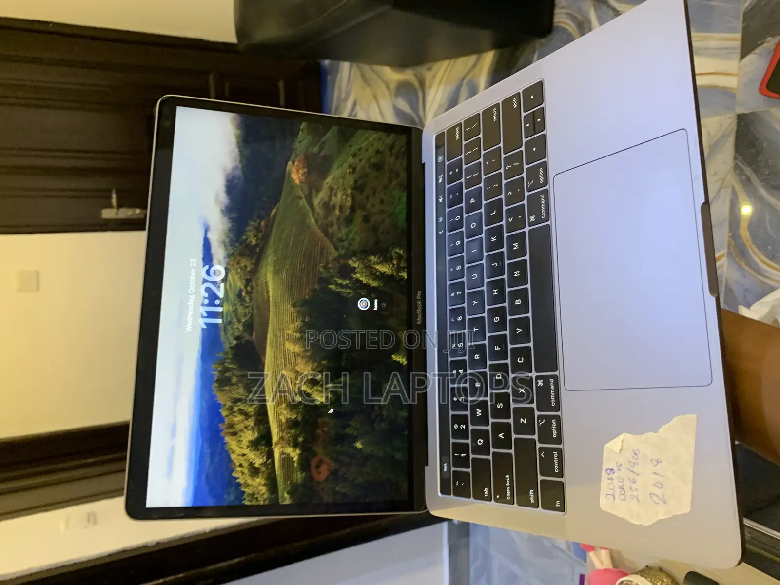 Laptop Apple MacBook 2018 8GB Intel Core I5 SSD 512GB