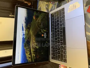 Laptop Apple MacBook Pro 2018 32GB Intel Core I7 SSD 512GB