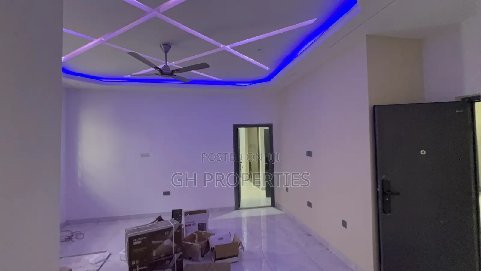 7bdrm Mansion in Atasemanso., Kumasi Metropolitan for sale