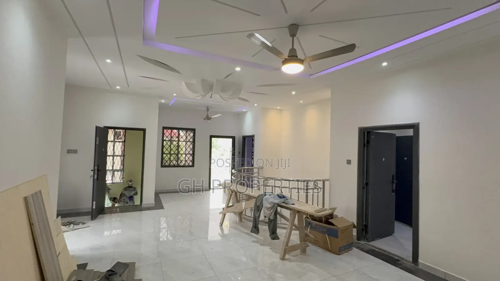 7bdrm Mansion in Atasemanso., Kumasi Metropolitan for sale