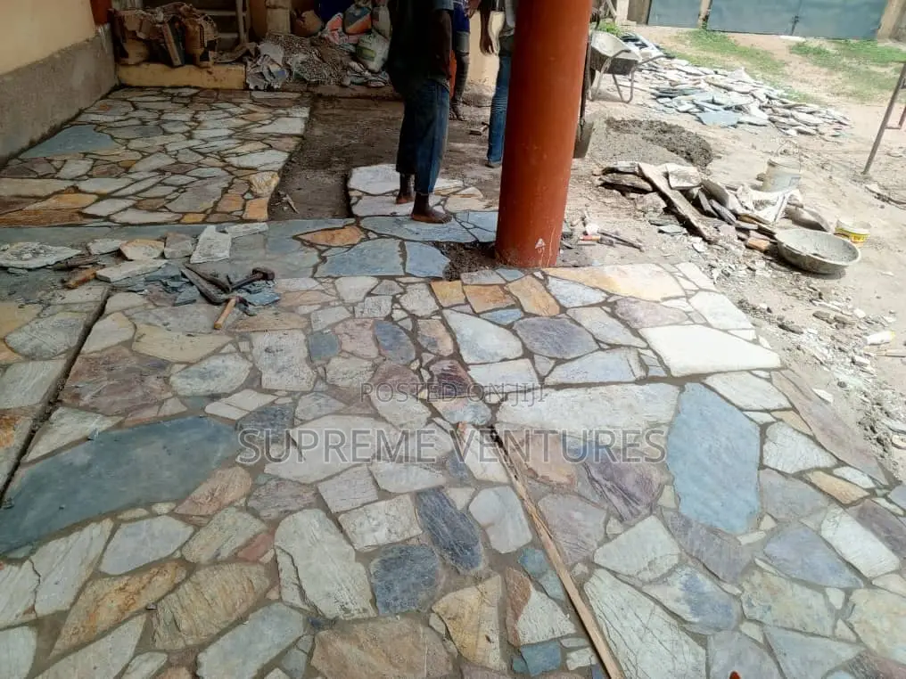 Elegant Marble Stone Gravel Wall And Floor Tiling