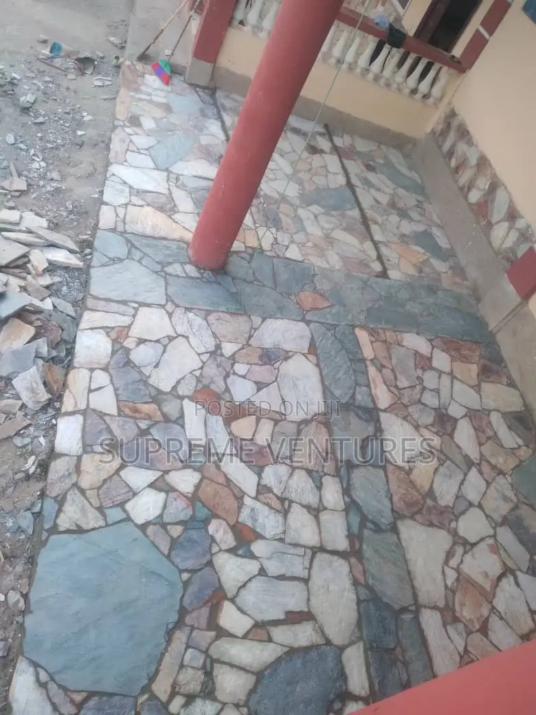 Elegant Marble Stone Gravel Wall And Floor Tiling