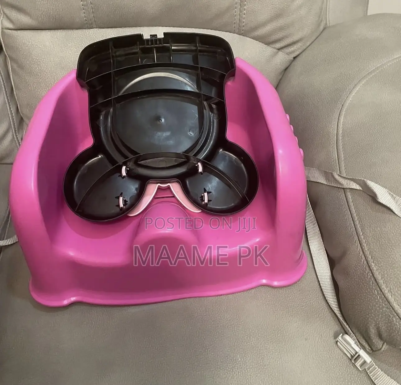 The First Years Minnie Mouse Mealtime Booster Seat