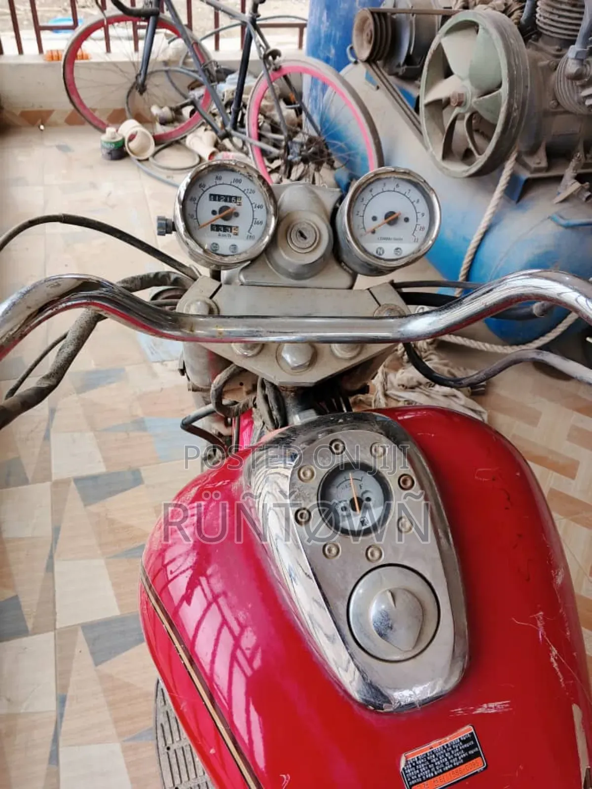 Daelim Daystar VL 125 L 2015 Red