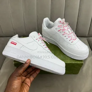 Sneakers Hub