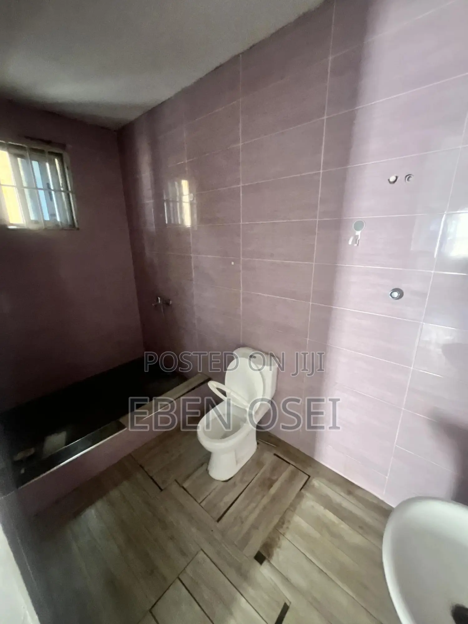 2bdrm Apartment in Lartebiokorshie for rent