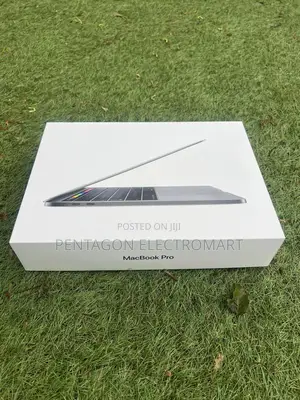 New Laptop Apple MacBook Pro 2019 8GB Intel Core I5 SSD 512GB