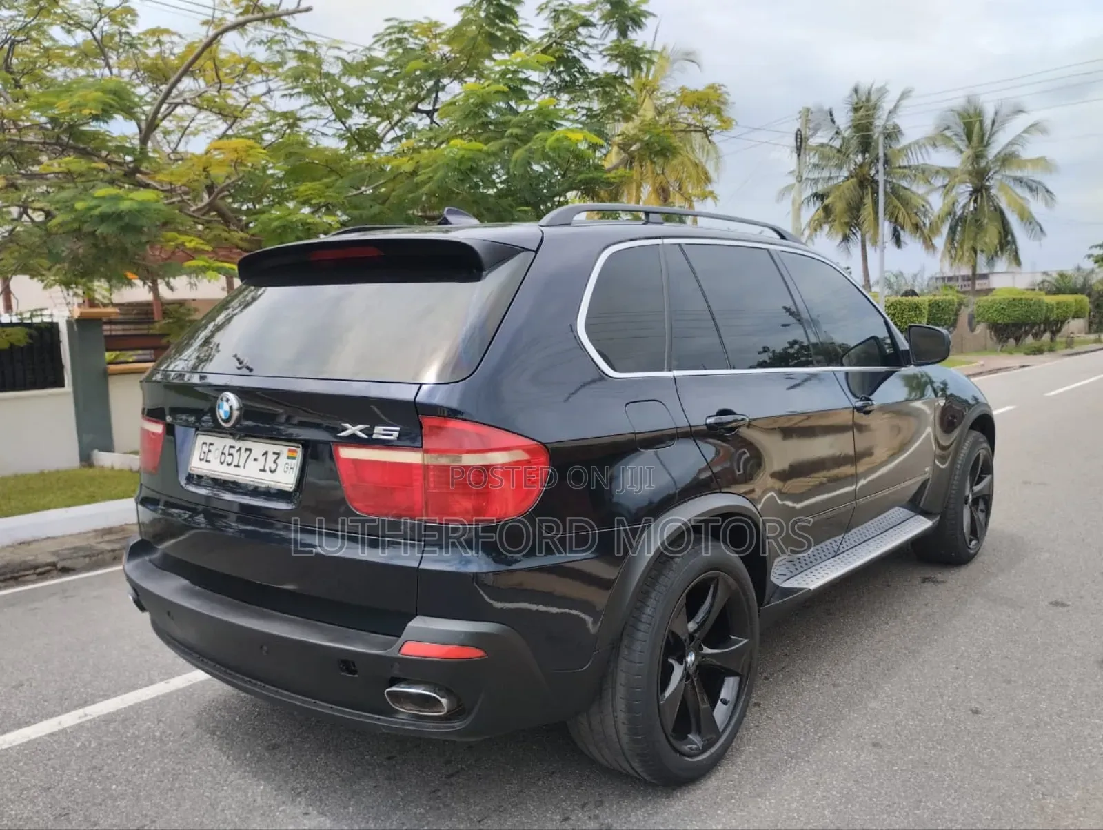 BMW X5 xDrive48i AWD (4.8L 8cyl 6A) 2010 Black