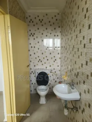 2bdrm Apartment in Francis Quarcoe, Ashomang Estate for rent