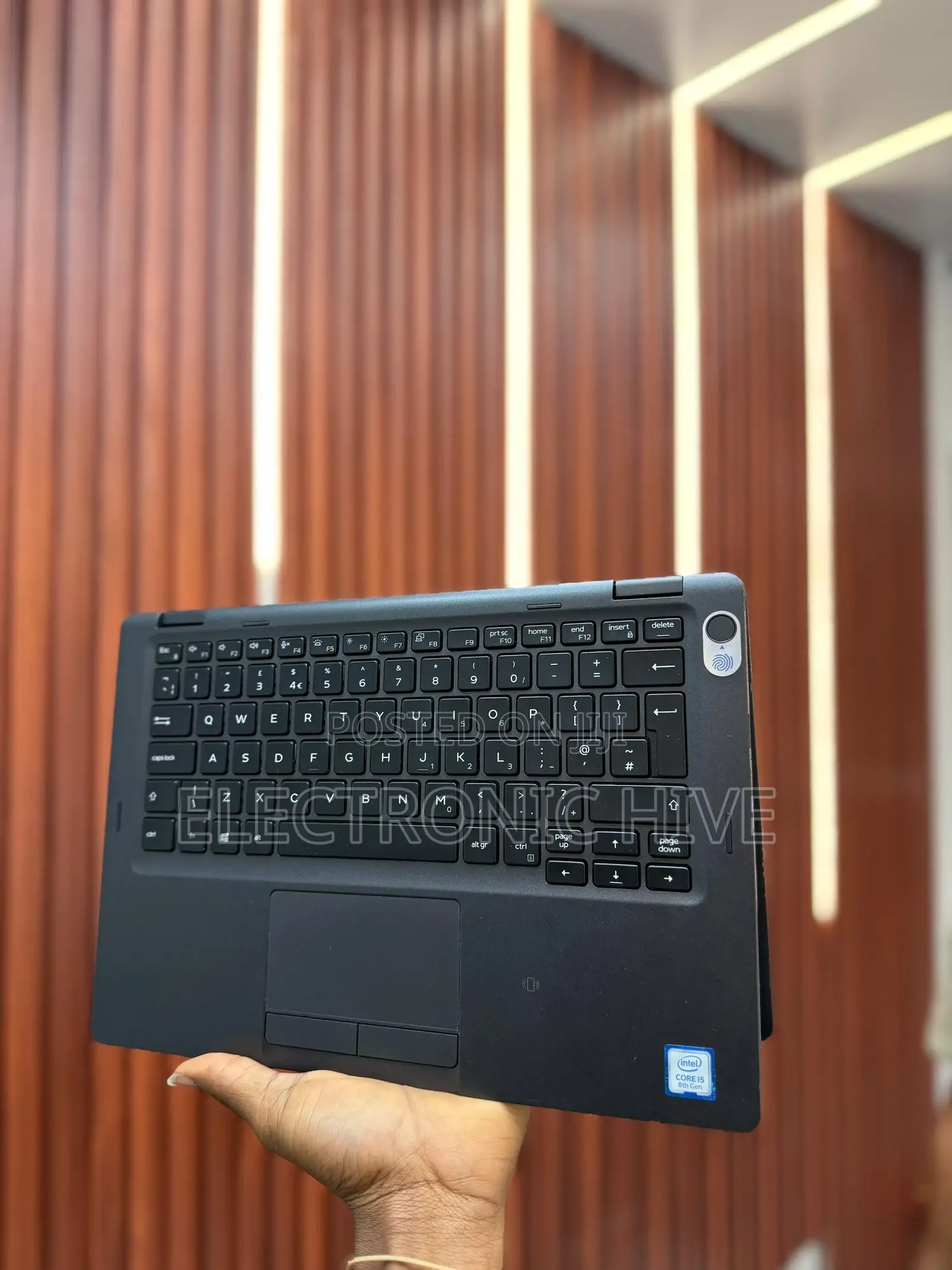 Laptop Dell Latitude 5300 8GB Intel Core I5 SSD 256GB