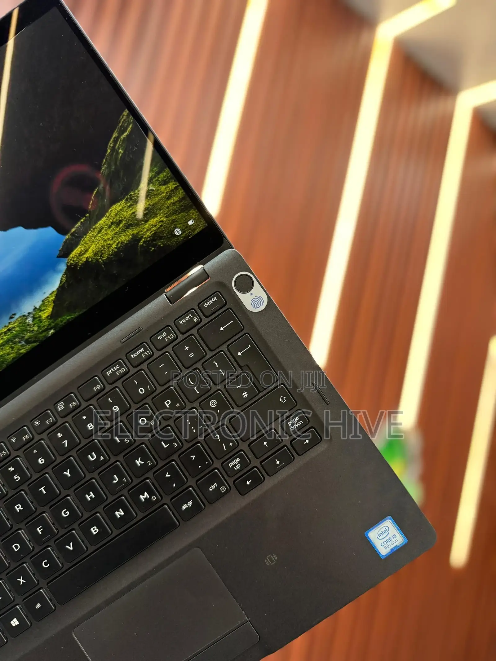 Laptop Dell Latitude 5300 8GB Intel Core I5 SSD 256GB
