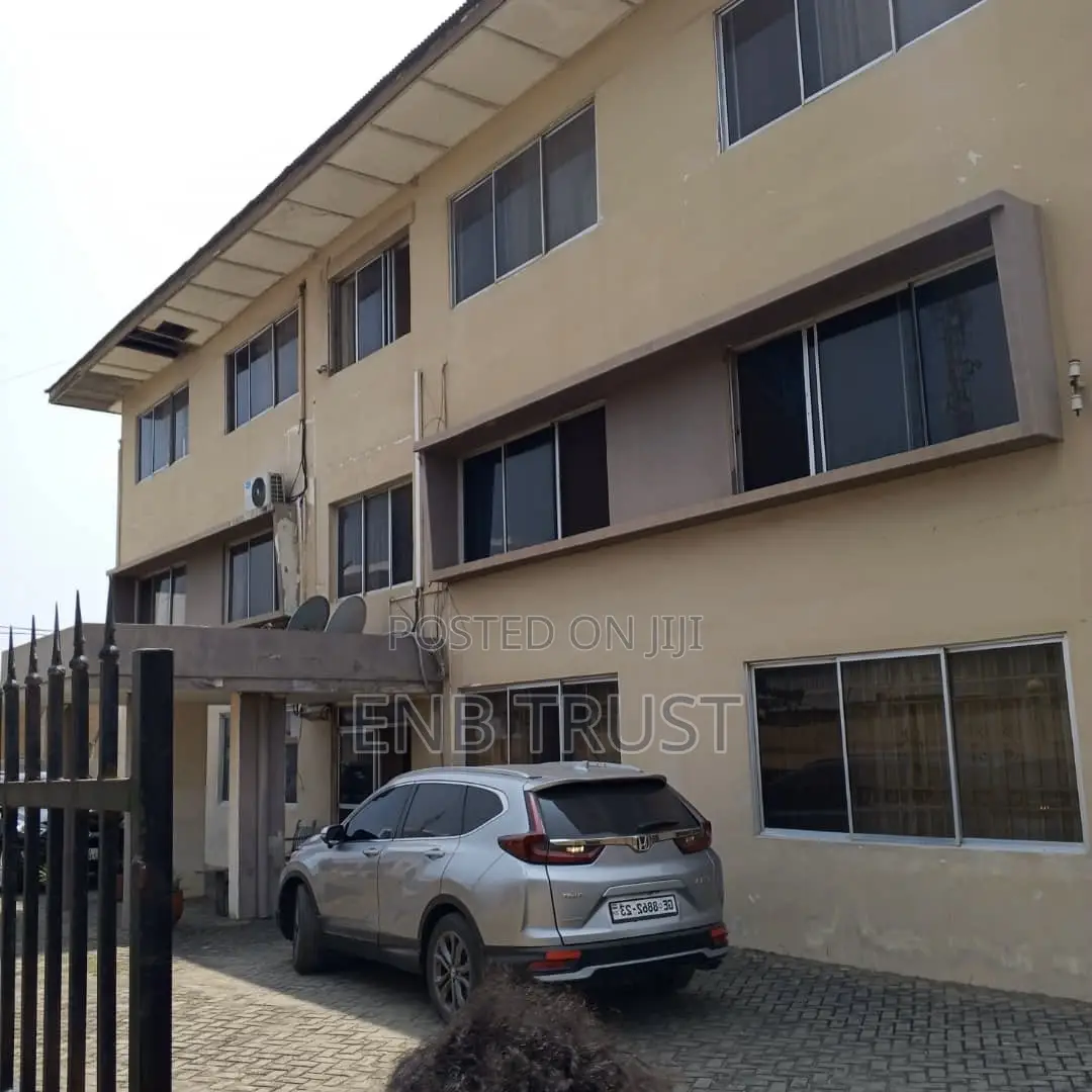 24 Bedrooms Hotel for Sale at Osu