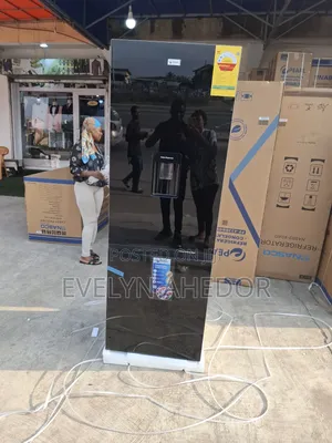 Black Mirror Pearl Bottom Fridge 309 Litres Available
