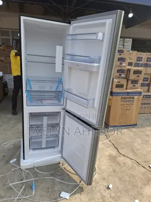 Black Mirror Pearl Bottom Fridge 309 Litres Available