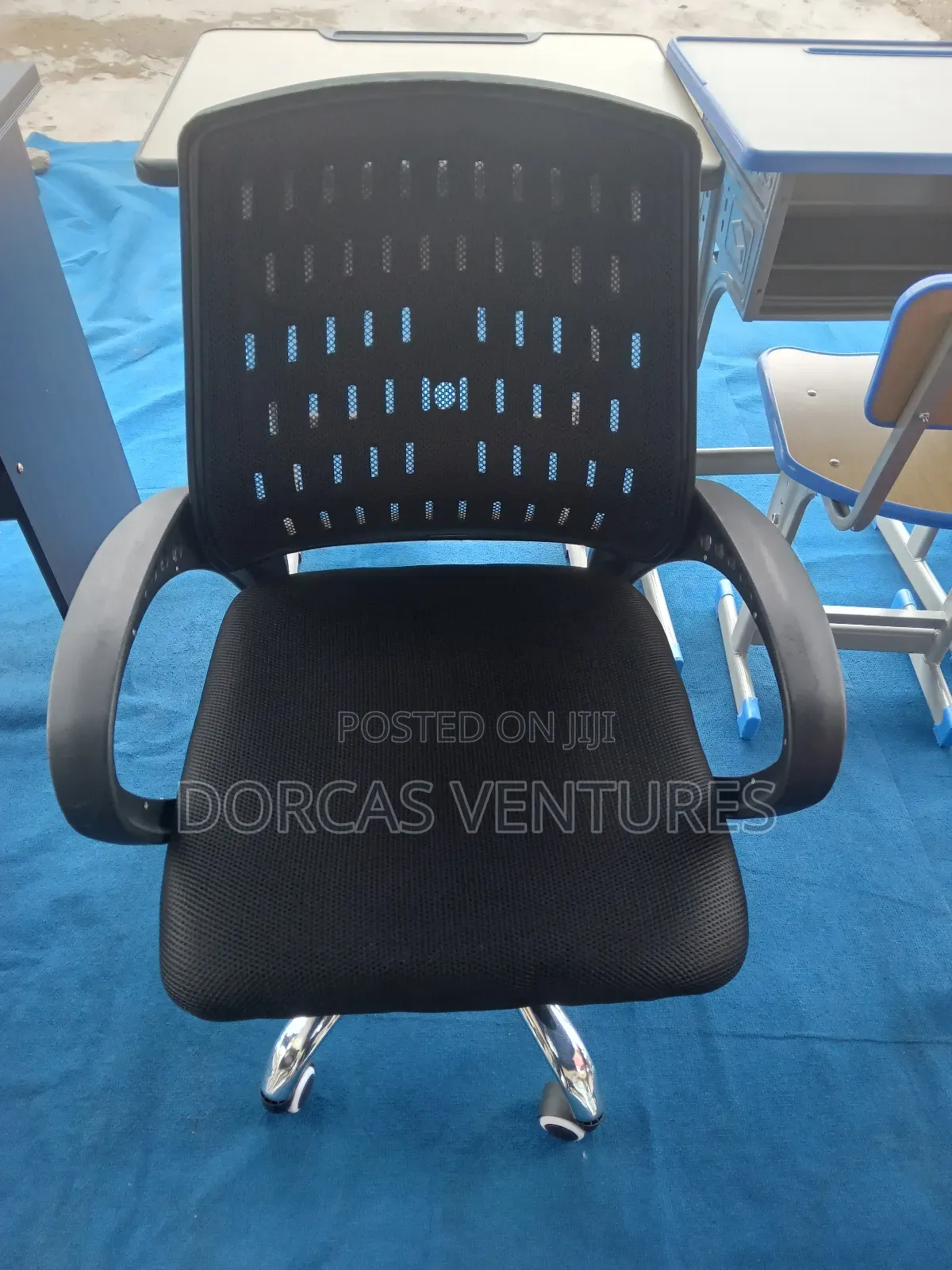 Rotatable Office Chair With Head Rest