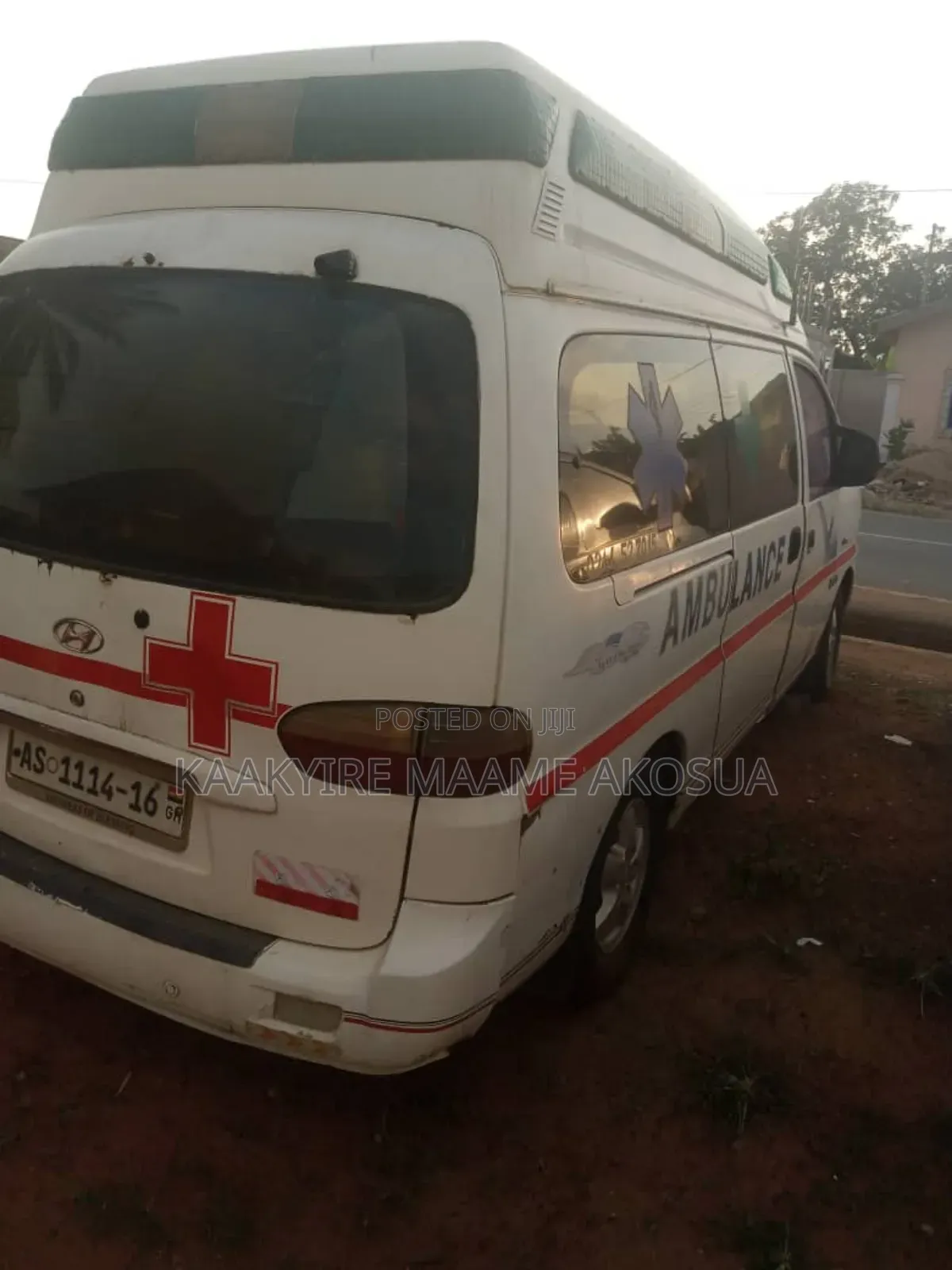 Hyundai H-100 2004 White